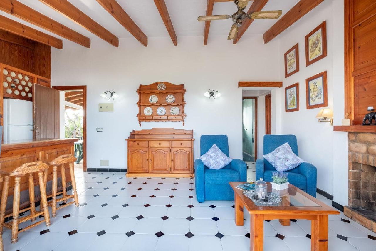 Villa Solivent Es Mercadal Exterior photo